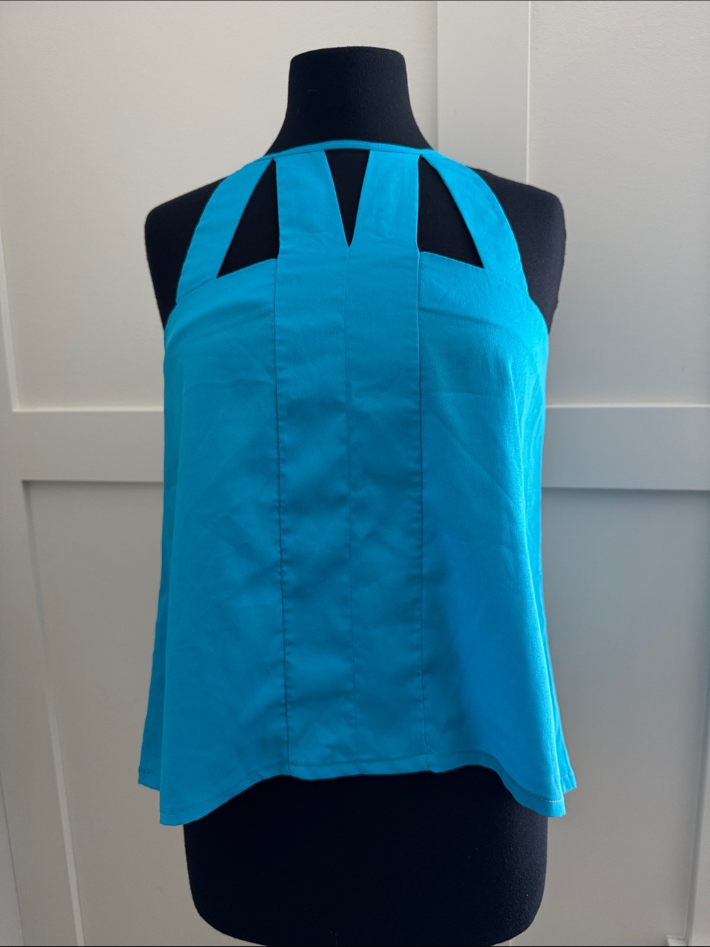 Source Unknown Teal Sleeveless Cutout Halter Camisole